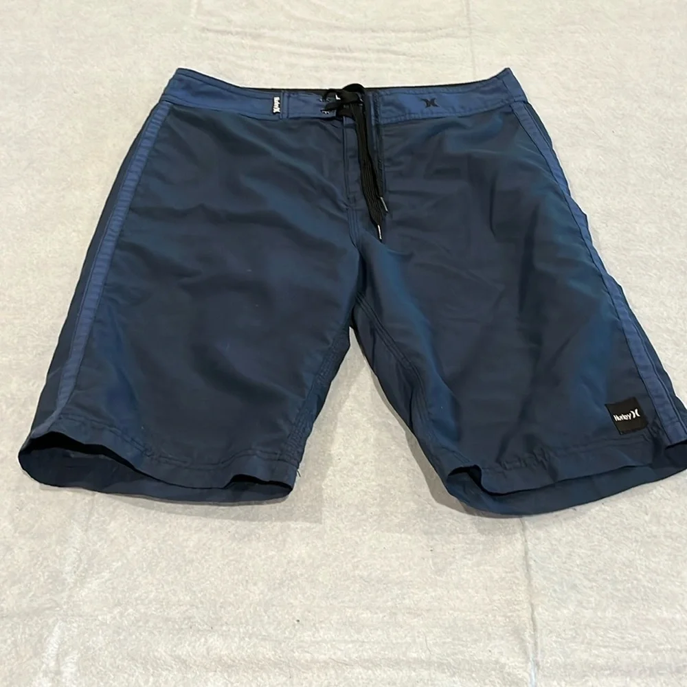 Men’s Hurley, athletic shorts, size 30